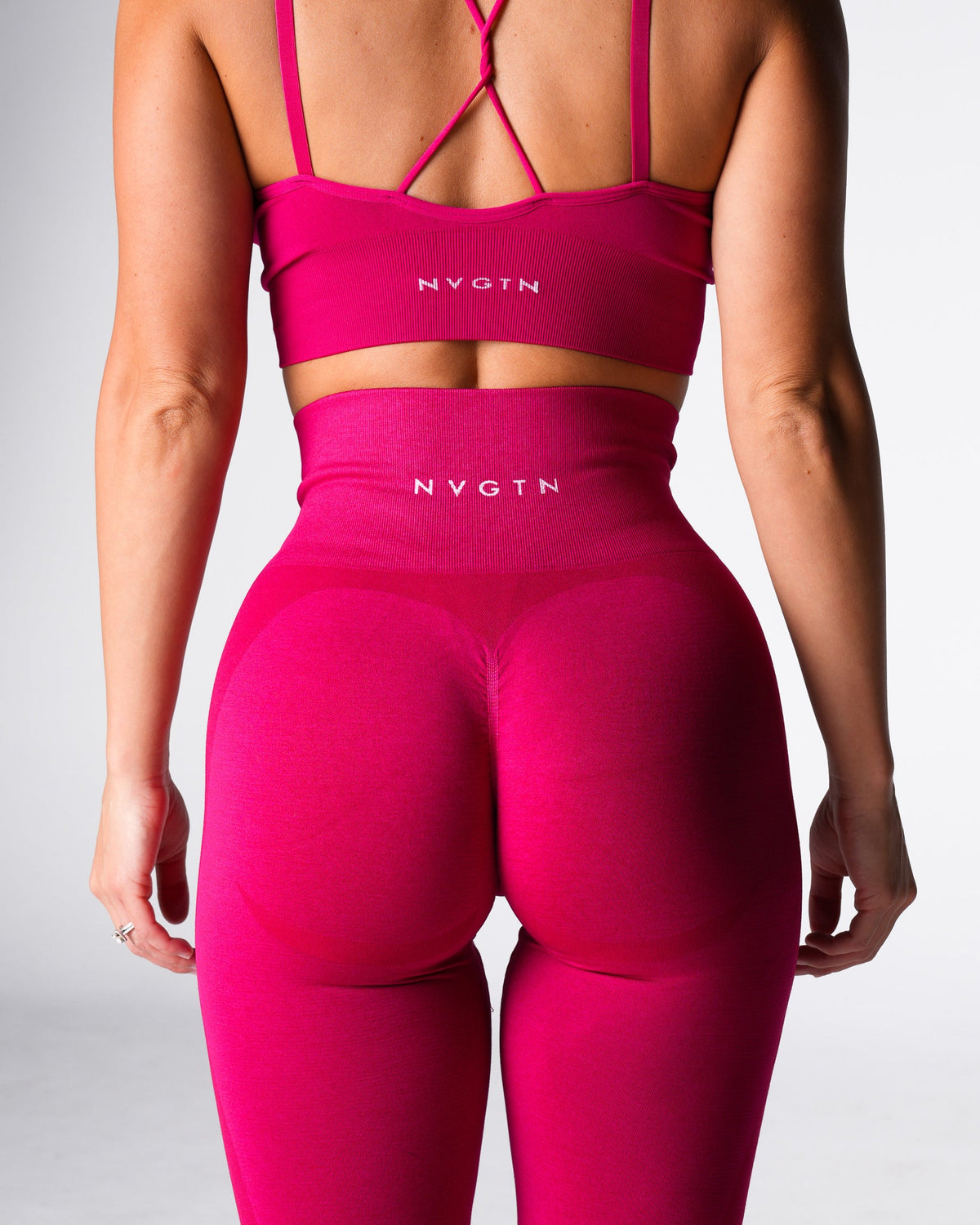 Women Winterberry Contour 2.0 Seamless Leggings | NVGTN