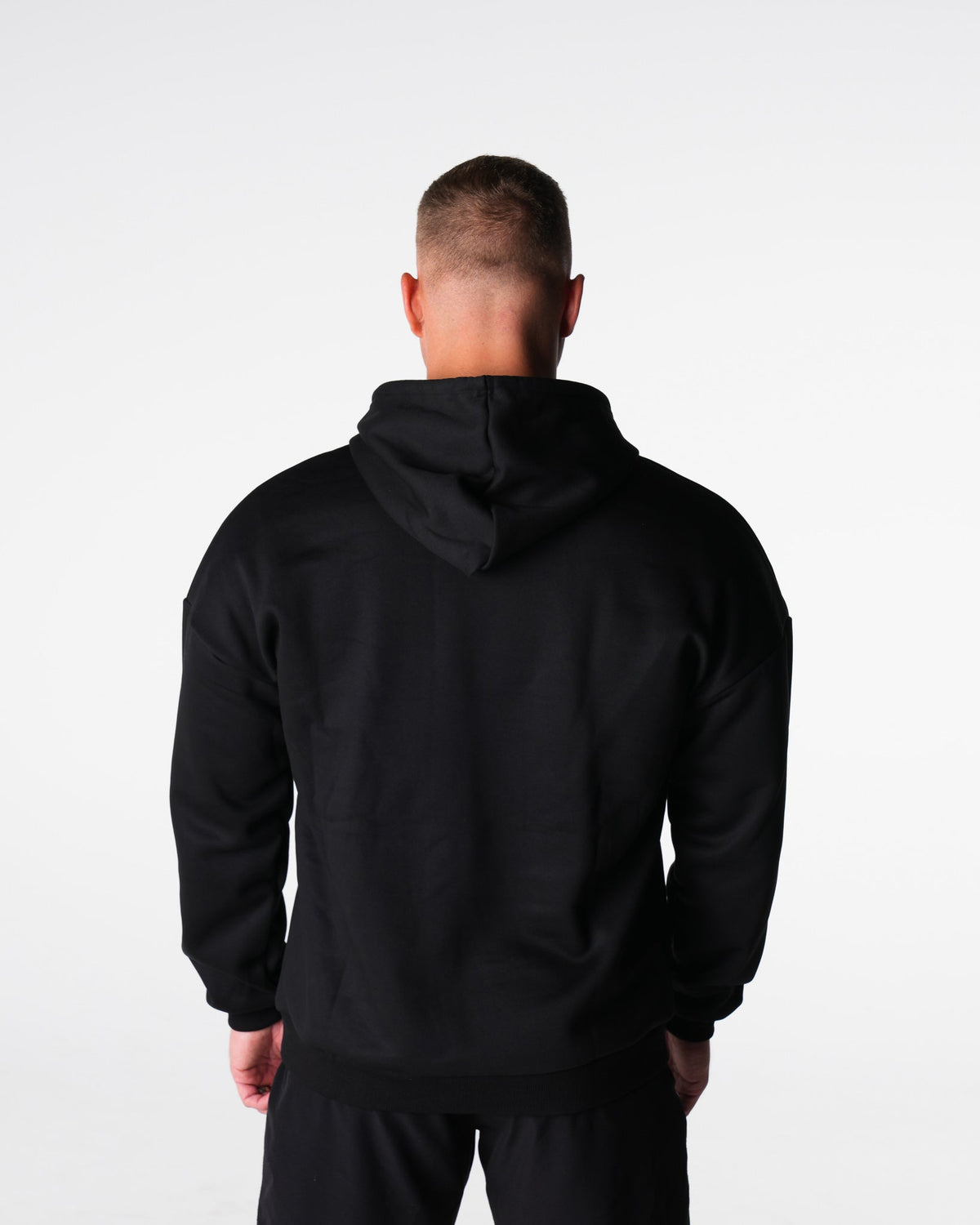 Men Onyx Synergy Hoodie | NVGTN