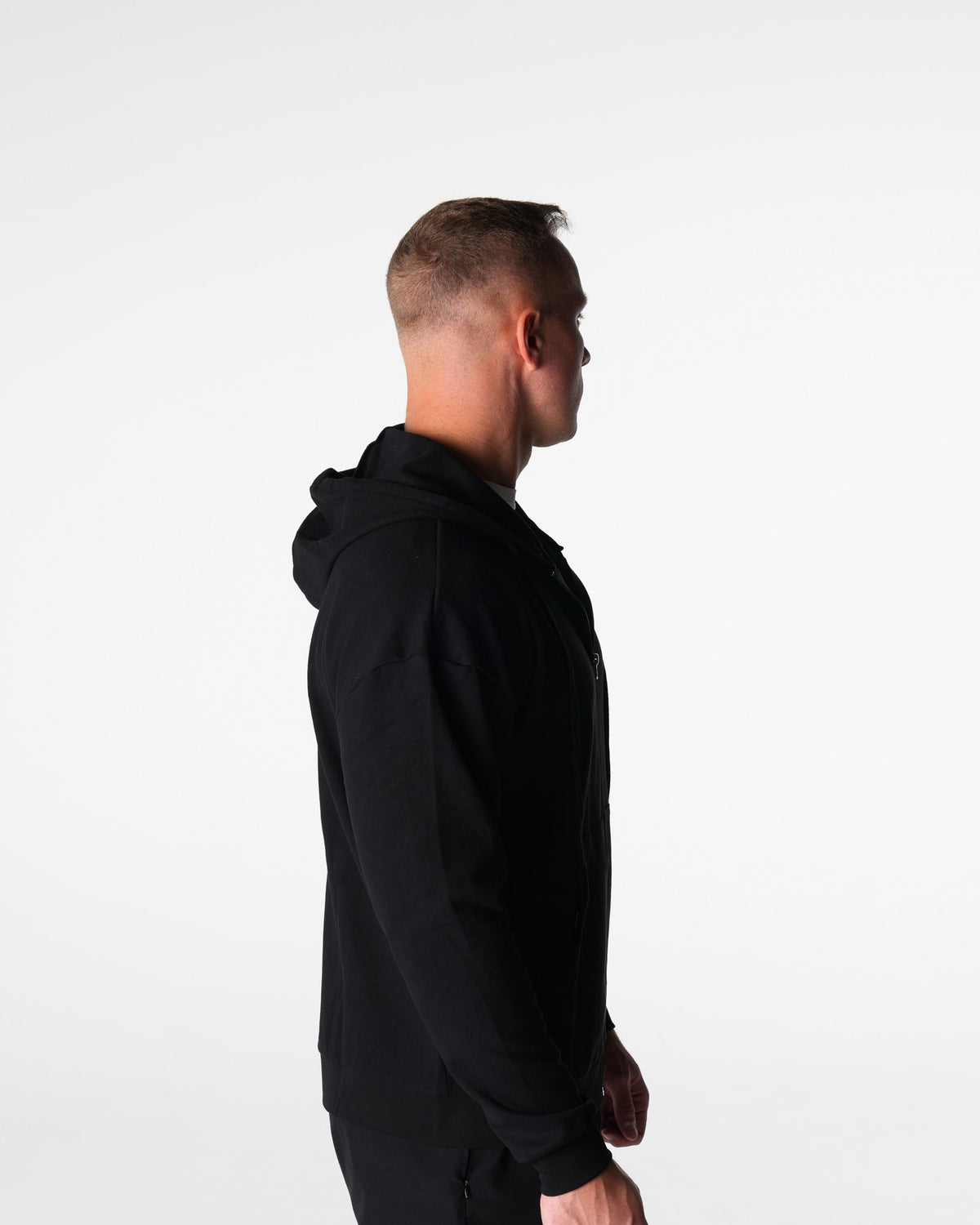 Men Onyx Elite Full Zip Hoodie | NVGTN