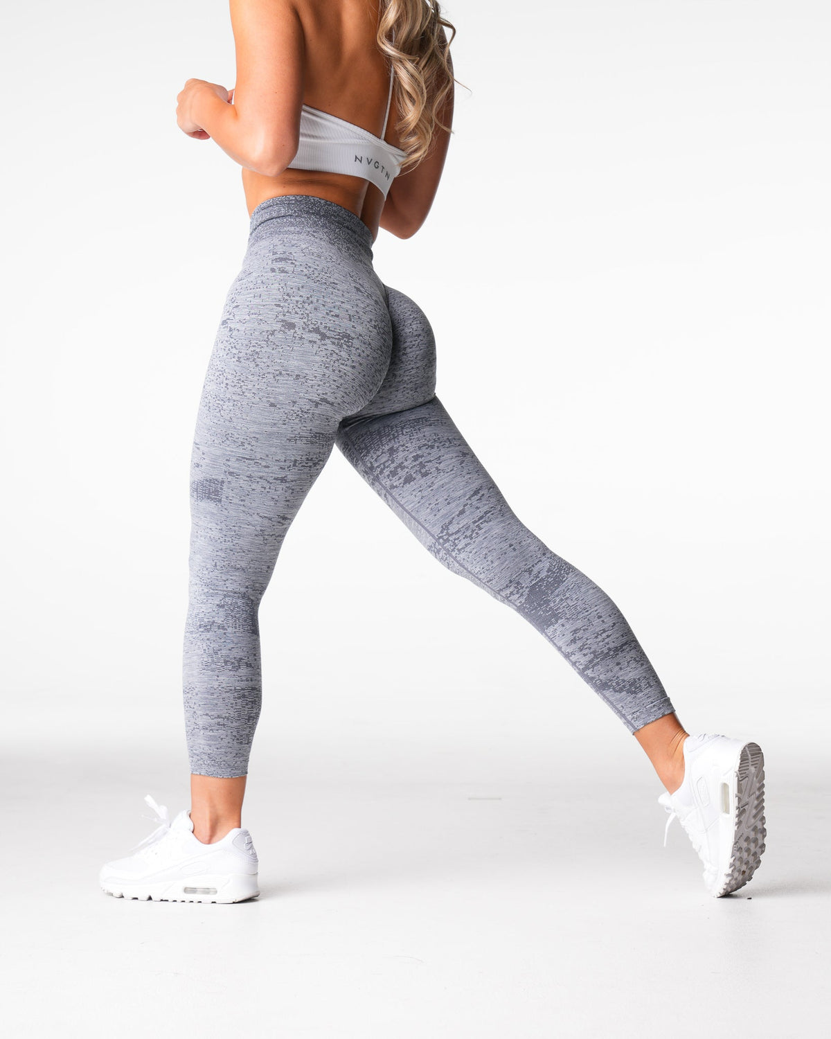 Women Grey Digital Seamless Leggings | NVGTN