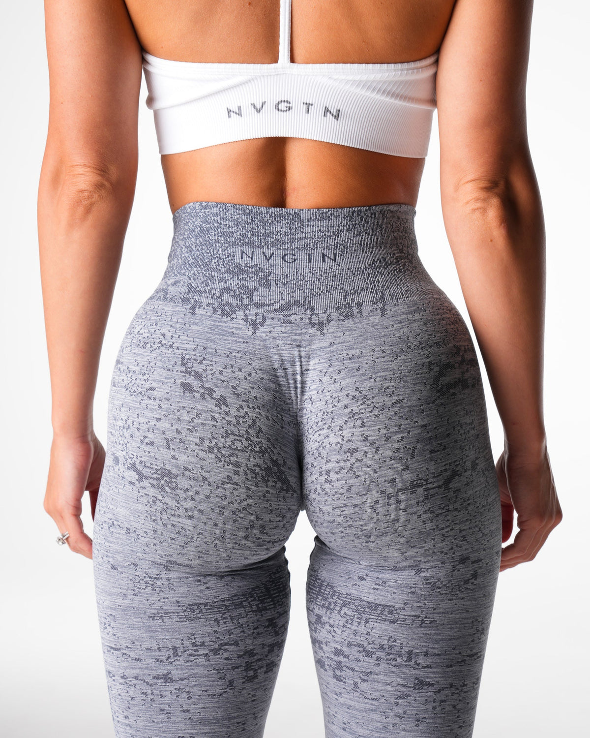 Women Grey Digital Seamless Leggings | NVGTN