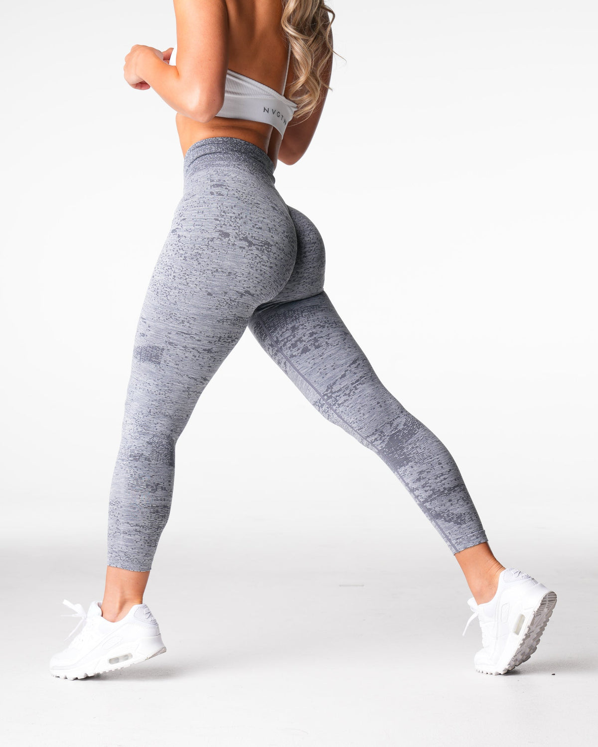 Women Grey Digital Seamless Leggings | NVGTN