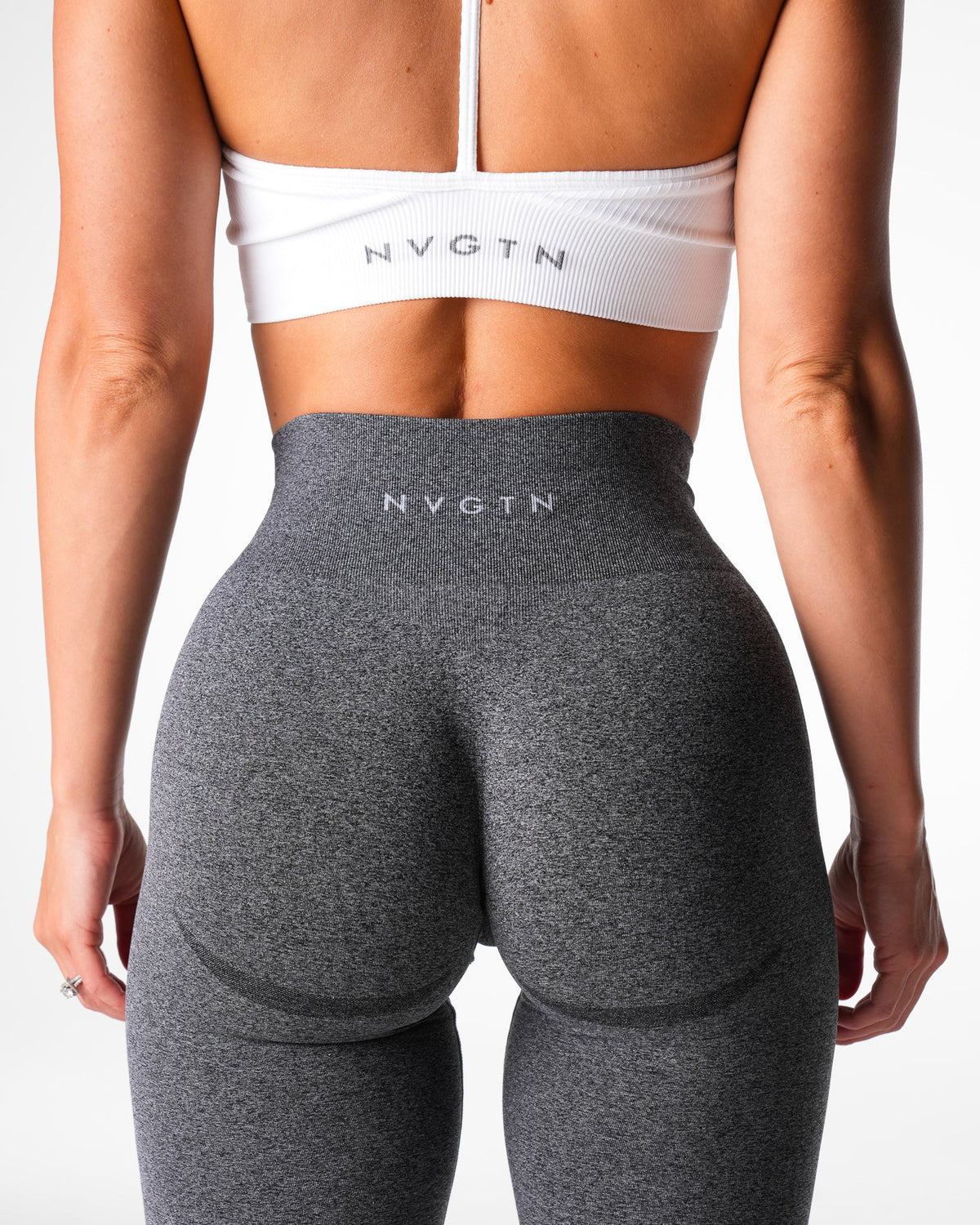 Women Black Speckled Mid Rise Contour Seamless Leggings | NVGTN