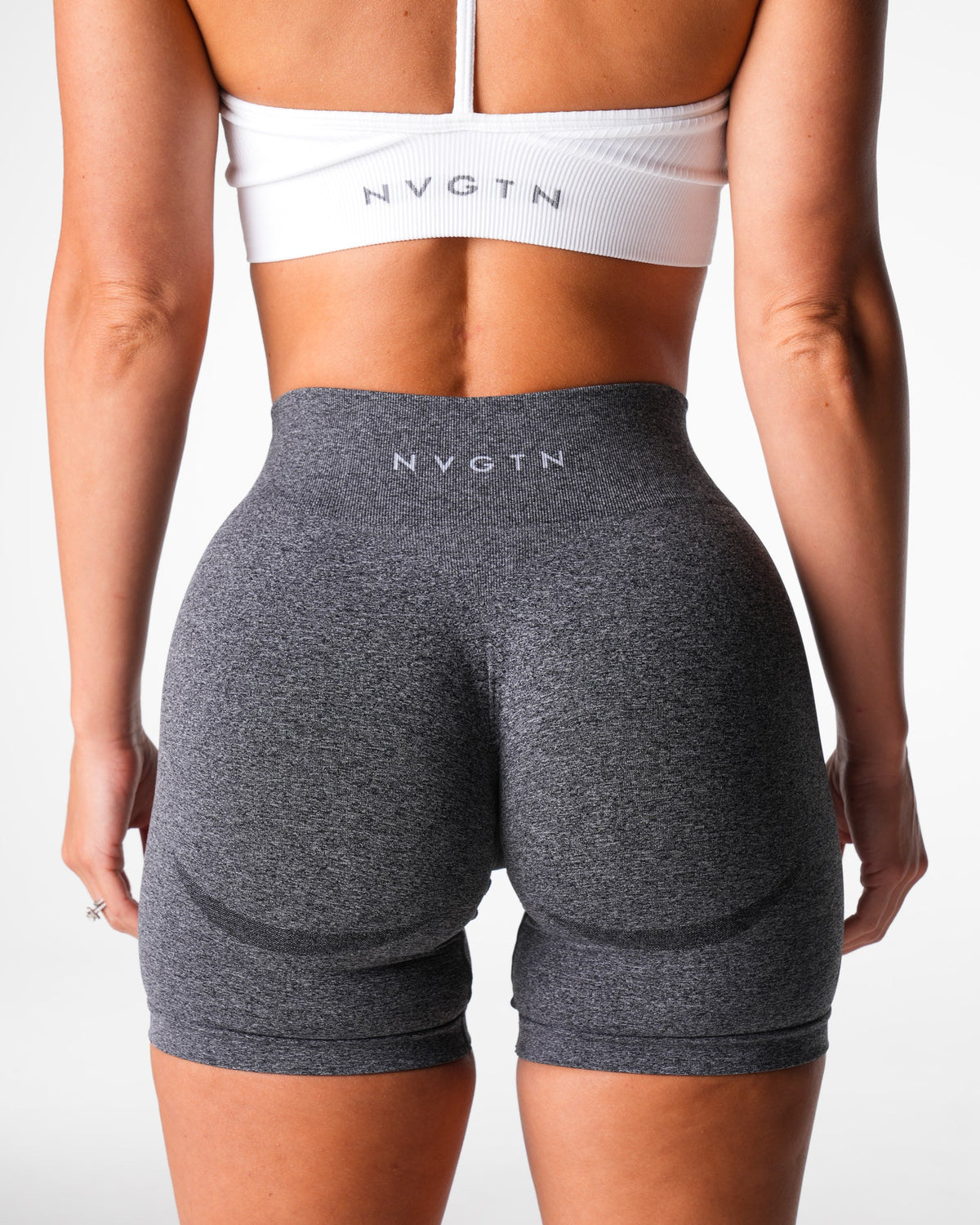 Women Black Speckled Mid Rise Contour Seamless Shorts | NVGTN