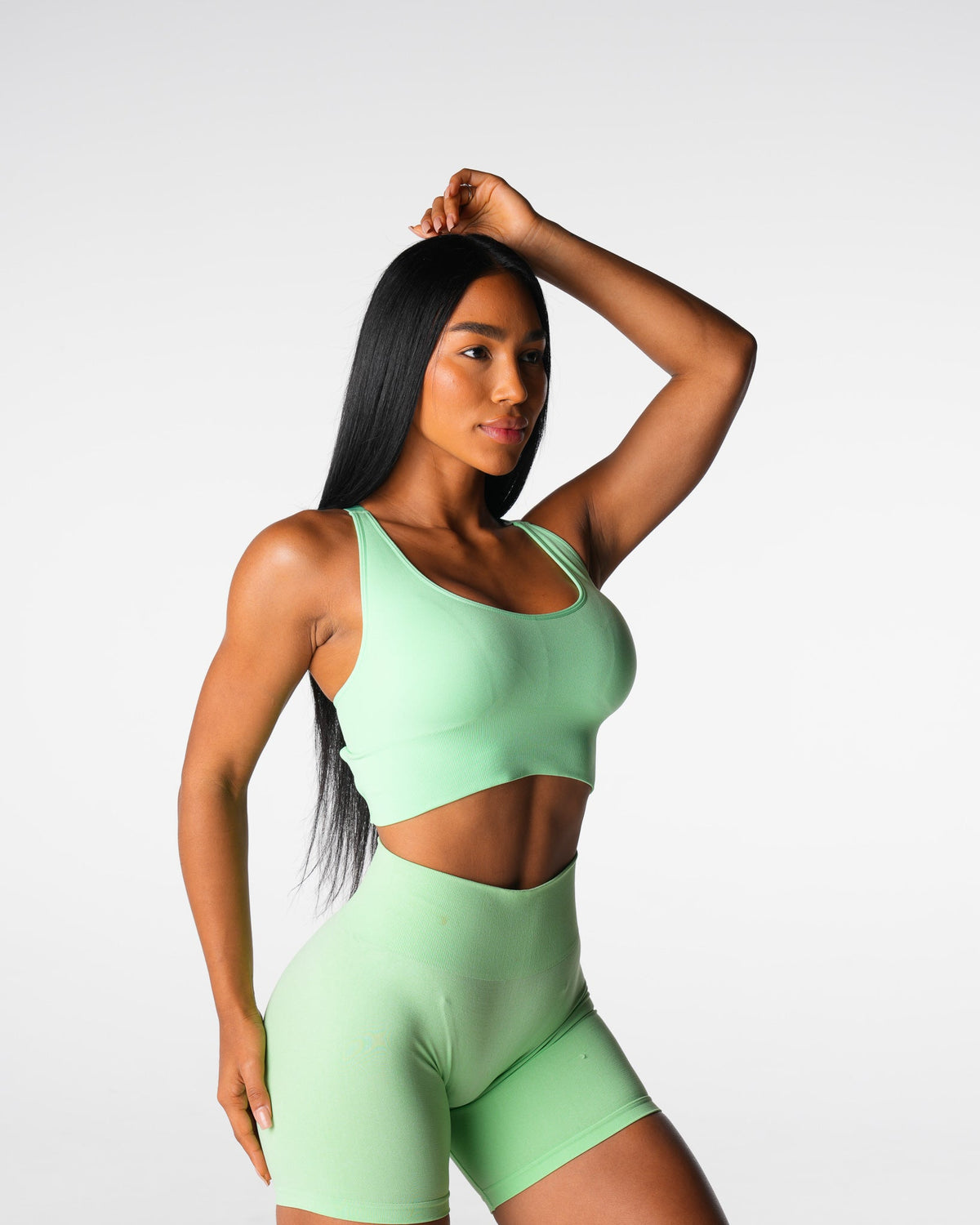 Women Pistachio Enchant Seamless Bra | NVGTN