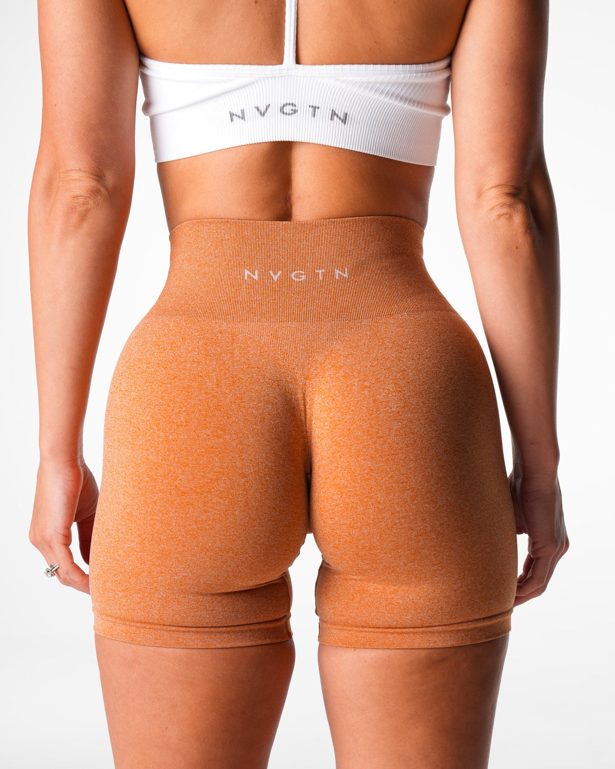 Women Terracotta Pro Seamless Shorts | NVGTN