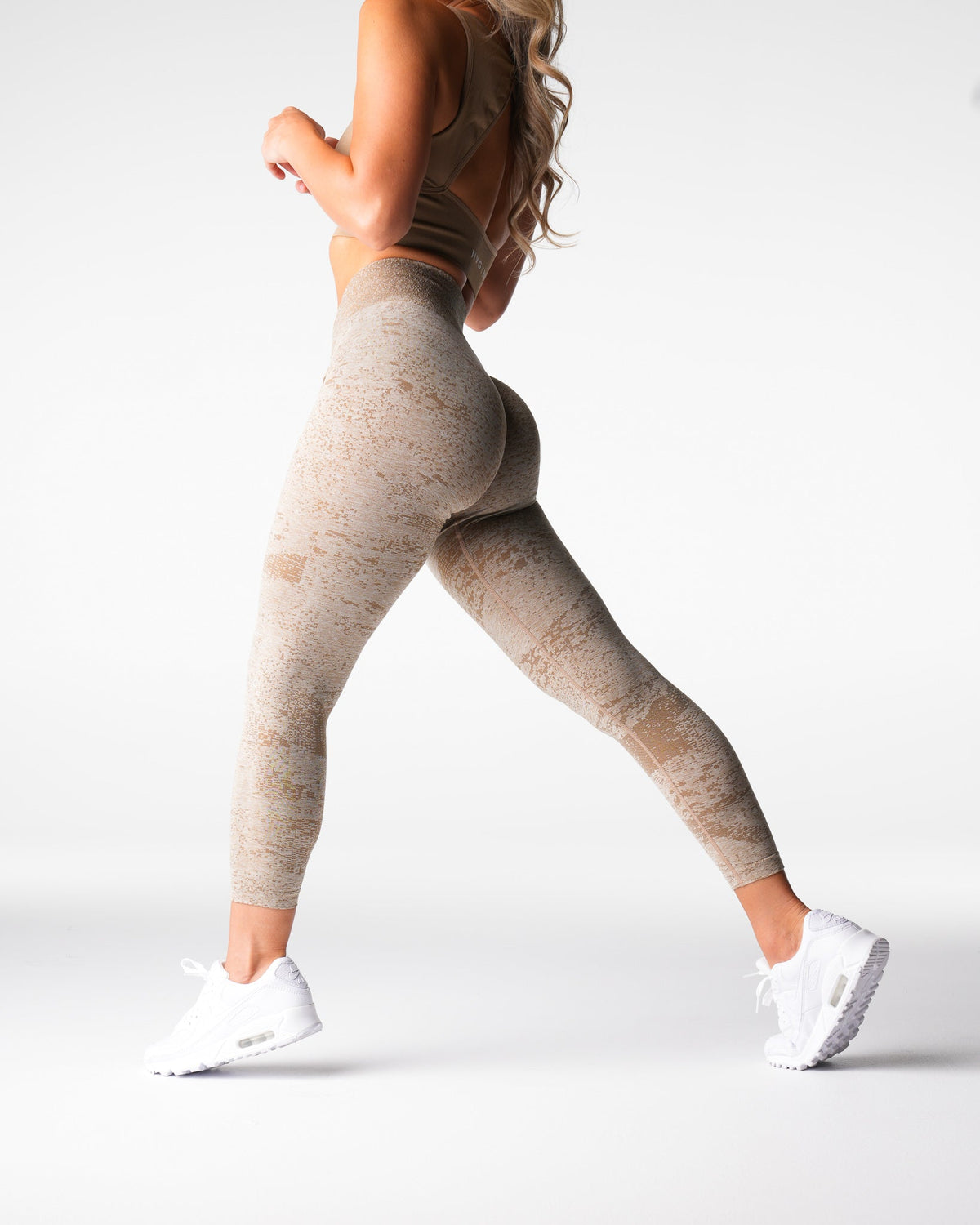 Women Beige Digital Seamless Leggings | NVGTN