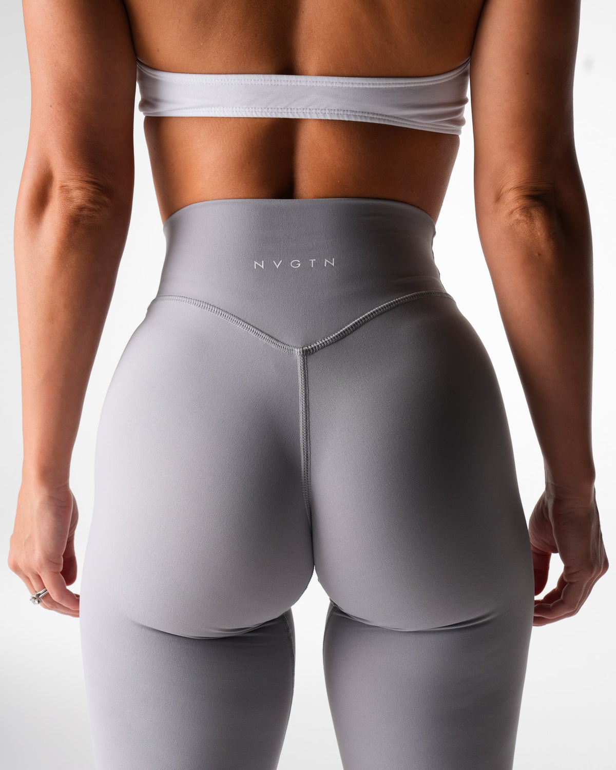 Women Dove Effortless Flare Leggings | NVGTN
