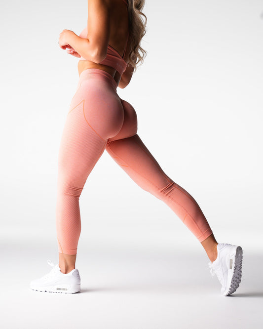 Women Peach Figure Seamless Leggings | NVGTN
