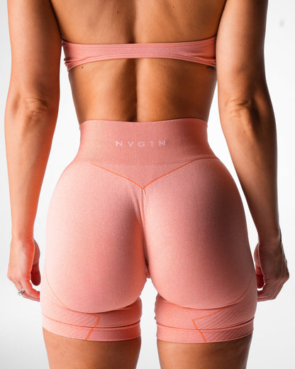 Women Peach Figure Seamless Shorts | NVGTN