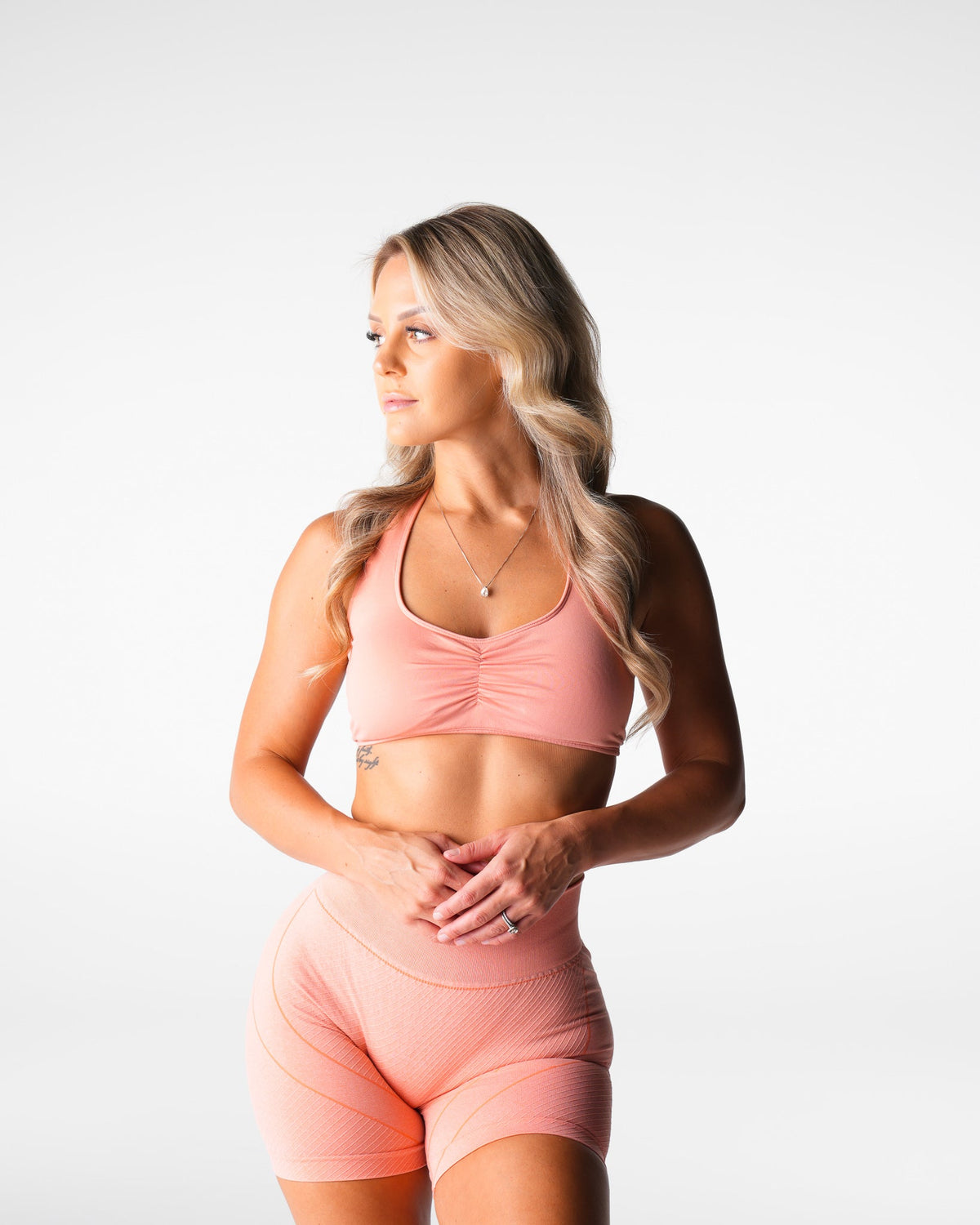 Women Peach Comeback Seamless Halter Bra | NVGTN