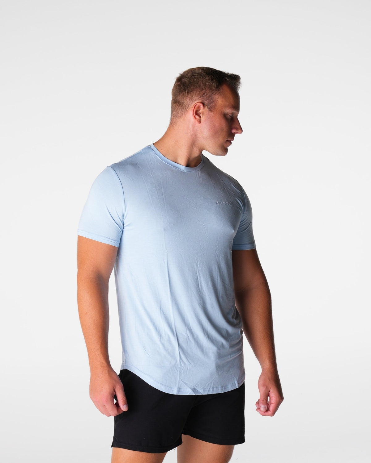 Men Sky Blue Tech Fitted Tee | NVGTN