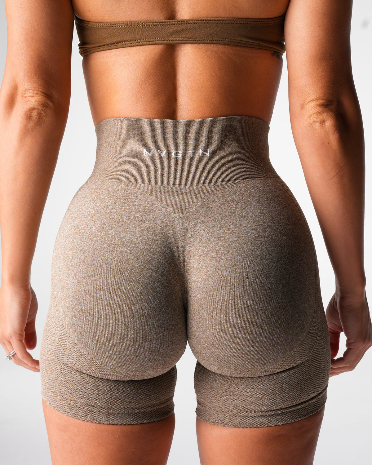Women Mocha Lift Seamless Shorts | NVGTN