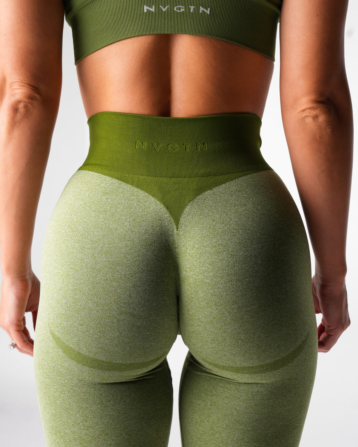 Women Meadow Knockout Seamless Leggings | NVGTN