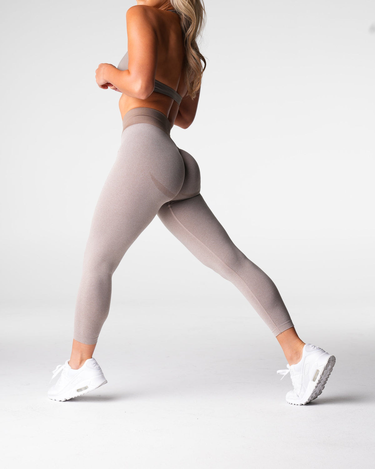 Women Taupe Knockout Seamless Leggings | NVGTN