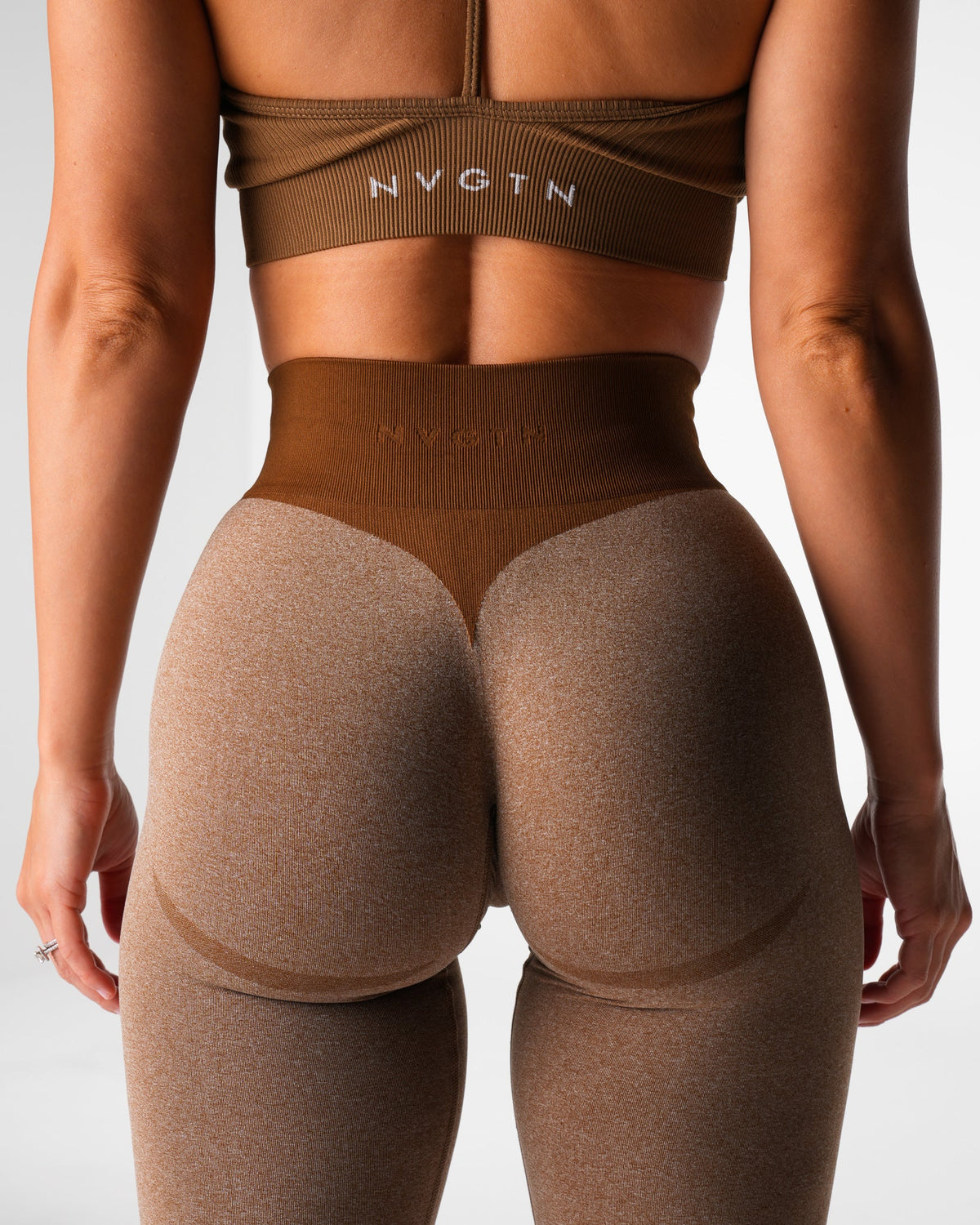 Women Mocha Knockout Seamless Leggings | NVGTN
