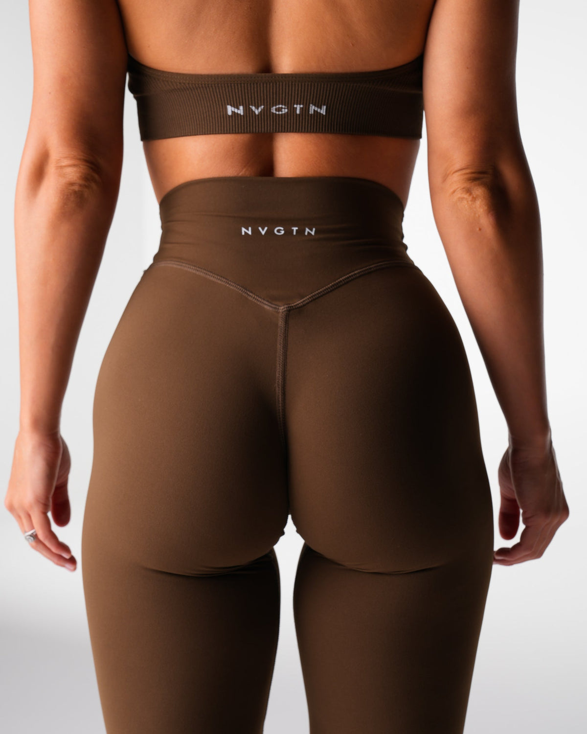 Women Elm Effortless Flare Leggings | NVGTN