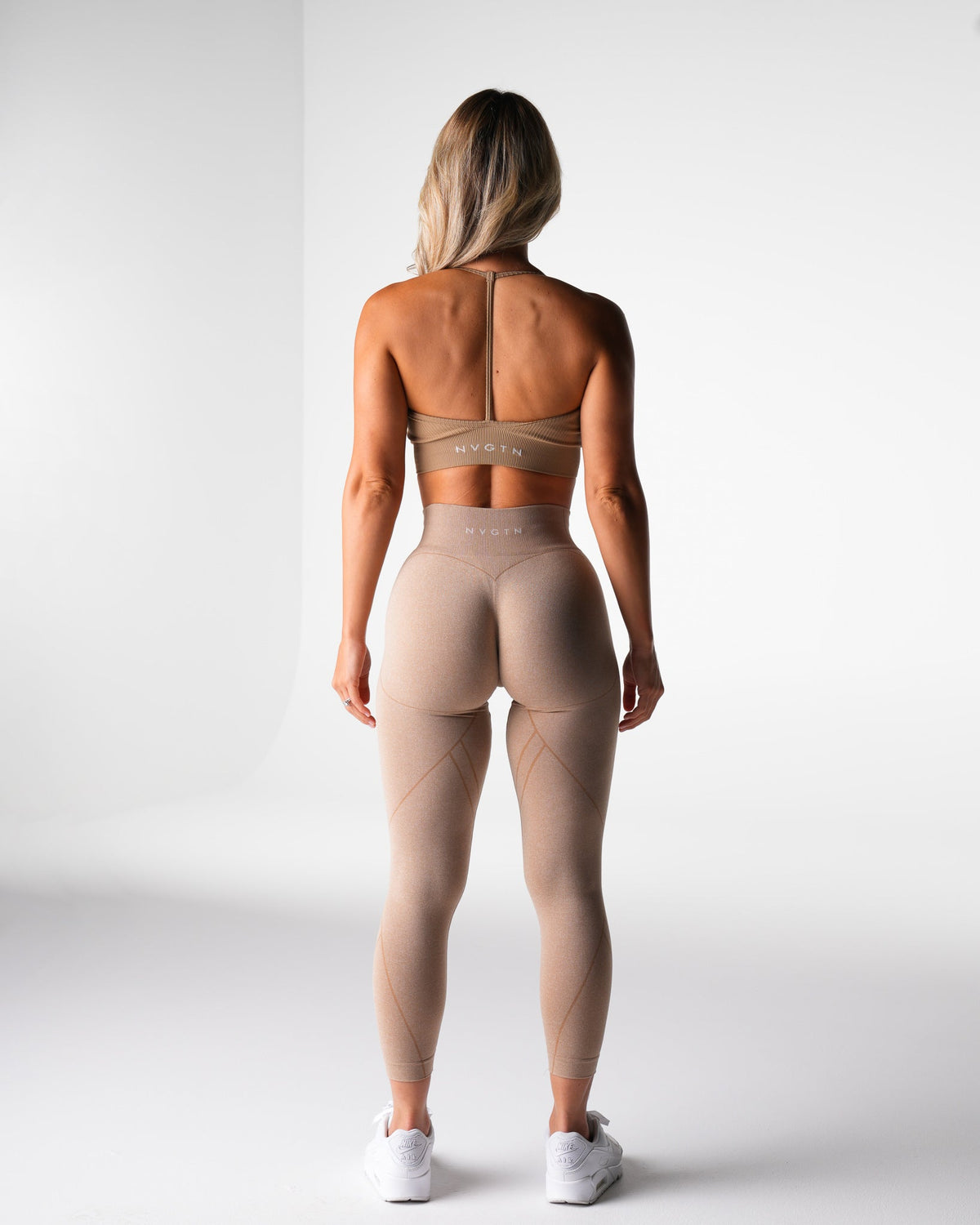 Women Beige Wander Seamless Bra | NVGTN