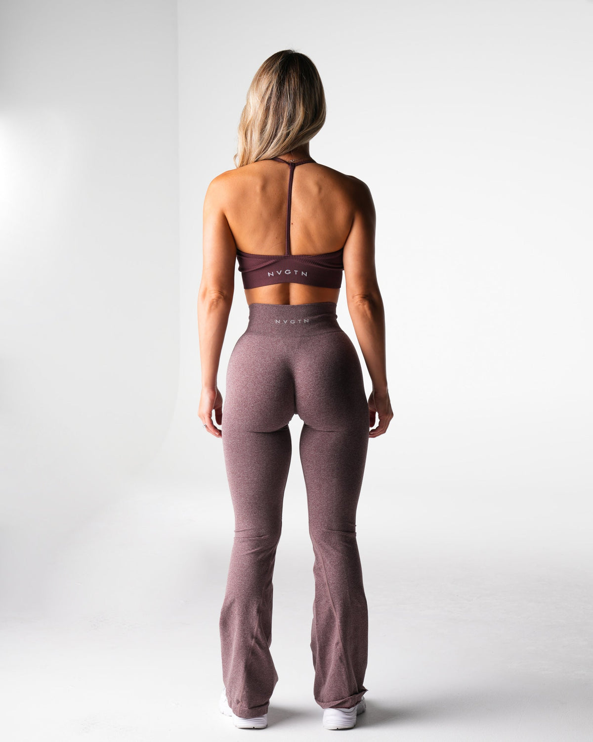 Women Mulberry Brown Wander Seamless Bra | NVGTN