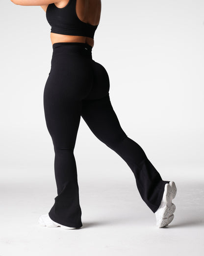 Women Black Harmony Ribbed Seamless Flare Leggings | NVGTN
