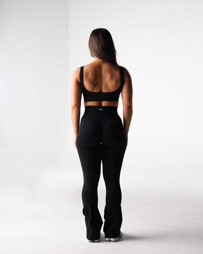 Women Black Harmony Ribbed Seamless Bra | NVGTN
