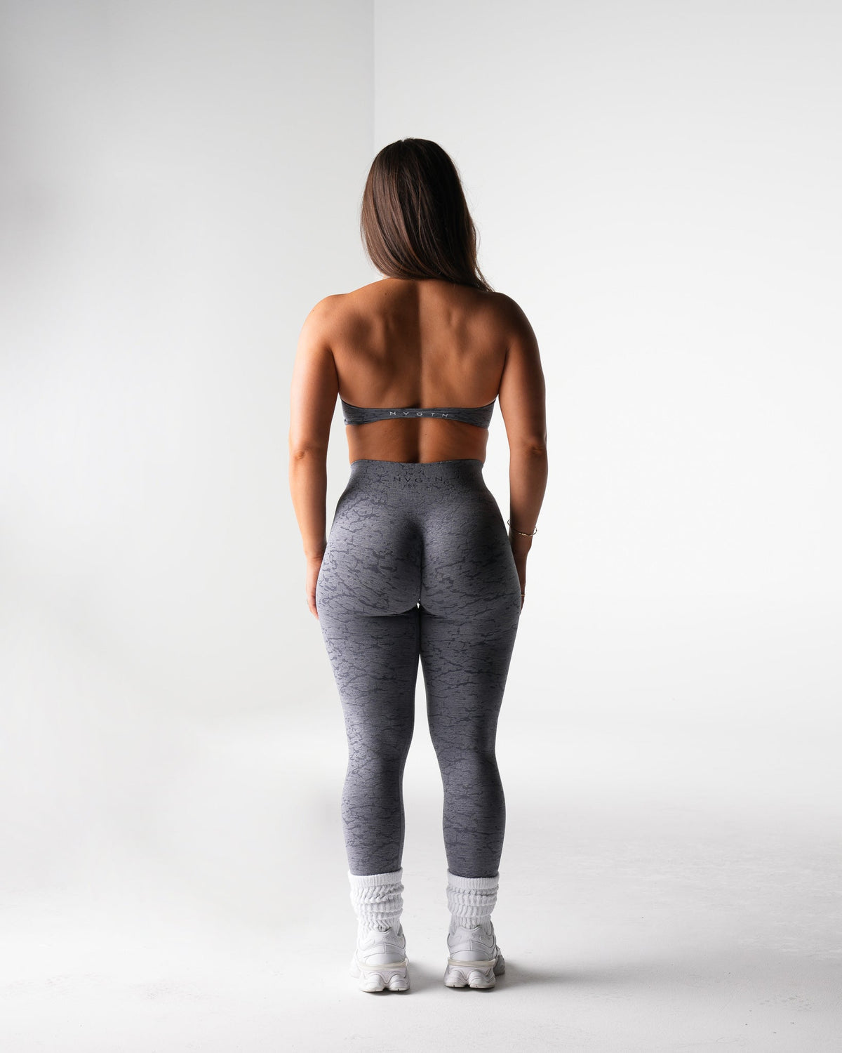 Women Grey Breakthrough Stunner Seamless Halter Bra | NVGTN