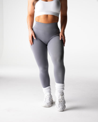 Women Grey Discover Seamless Leggings | NVGTN