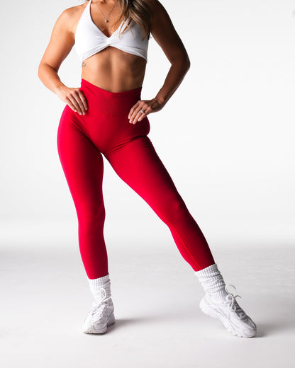 Women Cherry Red Discover Seamless Leggings | NVGTN